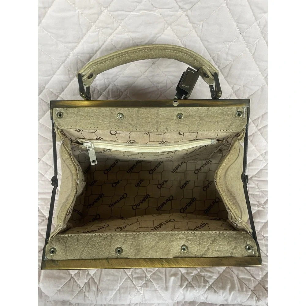 Vintage 1970 Christin Genuine Leather‎ Kiss Lock Doctor Bag Cream Top Handle